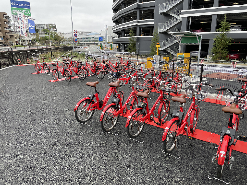 チャリチャリ 国内線駐輪場 | サービス・施設 | 福岡空港 FUKUOKA AIRPORT